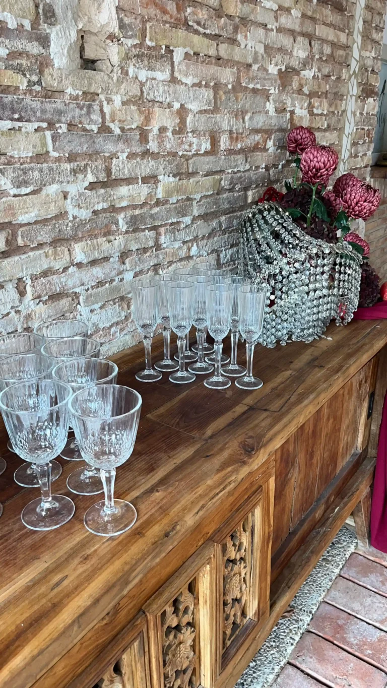 Instalaciones de Masia Vistalegre — salon, jardin y espacios para celebraciones en Betera